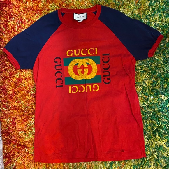 Gucci Other - Gucci logo T-shirt with og distressing